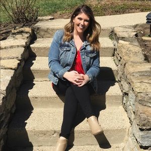 Meet your Posher, Ashley